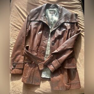 Beautiful Danier Brown Leather Jacket, trench coat, size xs